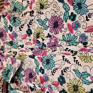 Vintage Colorful Floral Button-Up Shirt. Size Medium